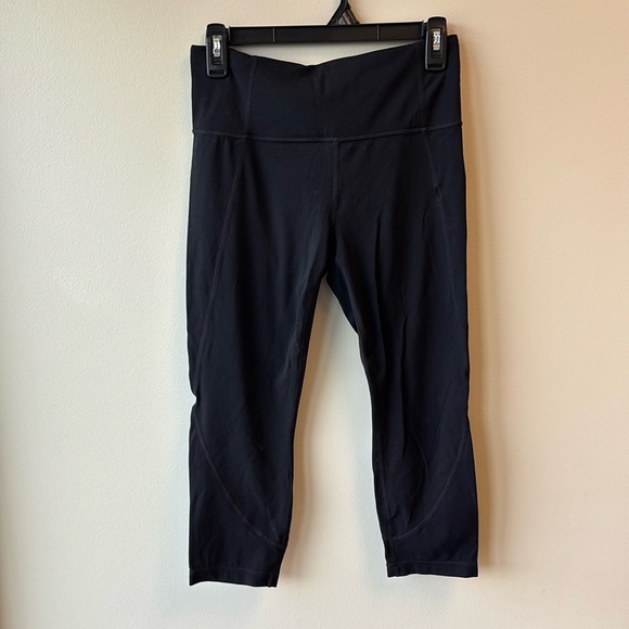Athleta Black Activewear Leggings - Picture 6 of 8